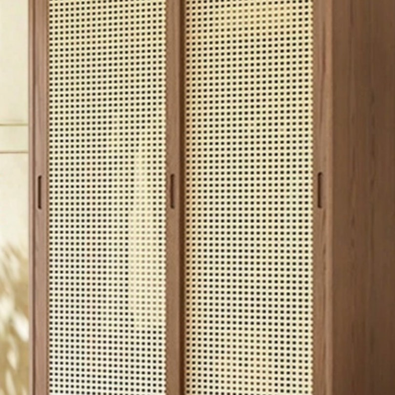 Garde-robe simple, classique et diversifiée, Noyer