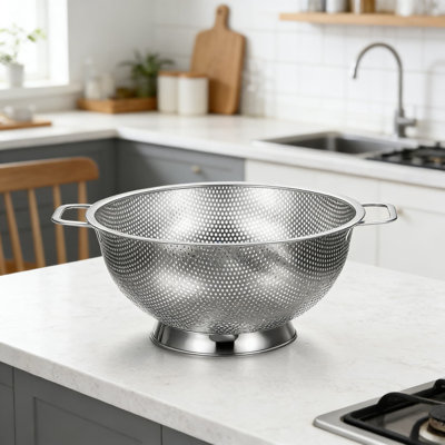 Stainless Steel Colander And Fine Mesh Strainer Set With Handles, 4 Quart Pasta And Vegetable Strainer, Dishwasher Safe Kitchen Utensils For Draining, Sifting, And Rinsing