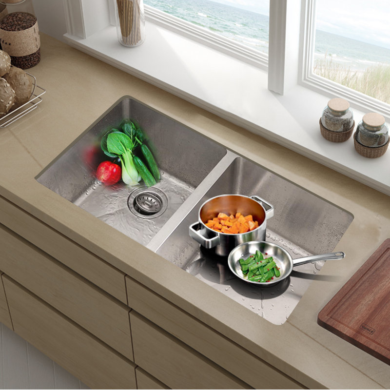 Évier de cuisine encastré à double cuve en acier inoxydable l 19 po x L 32 po