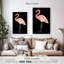 Flamant rose sur fond noir-108371416