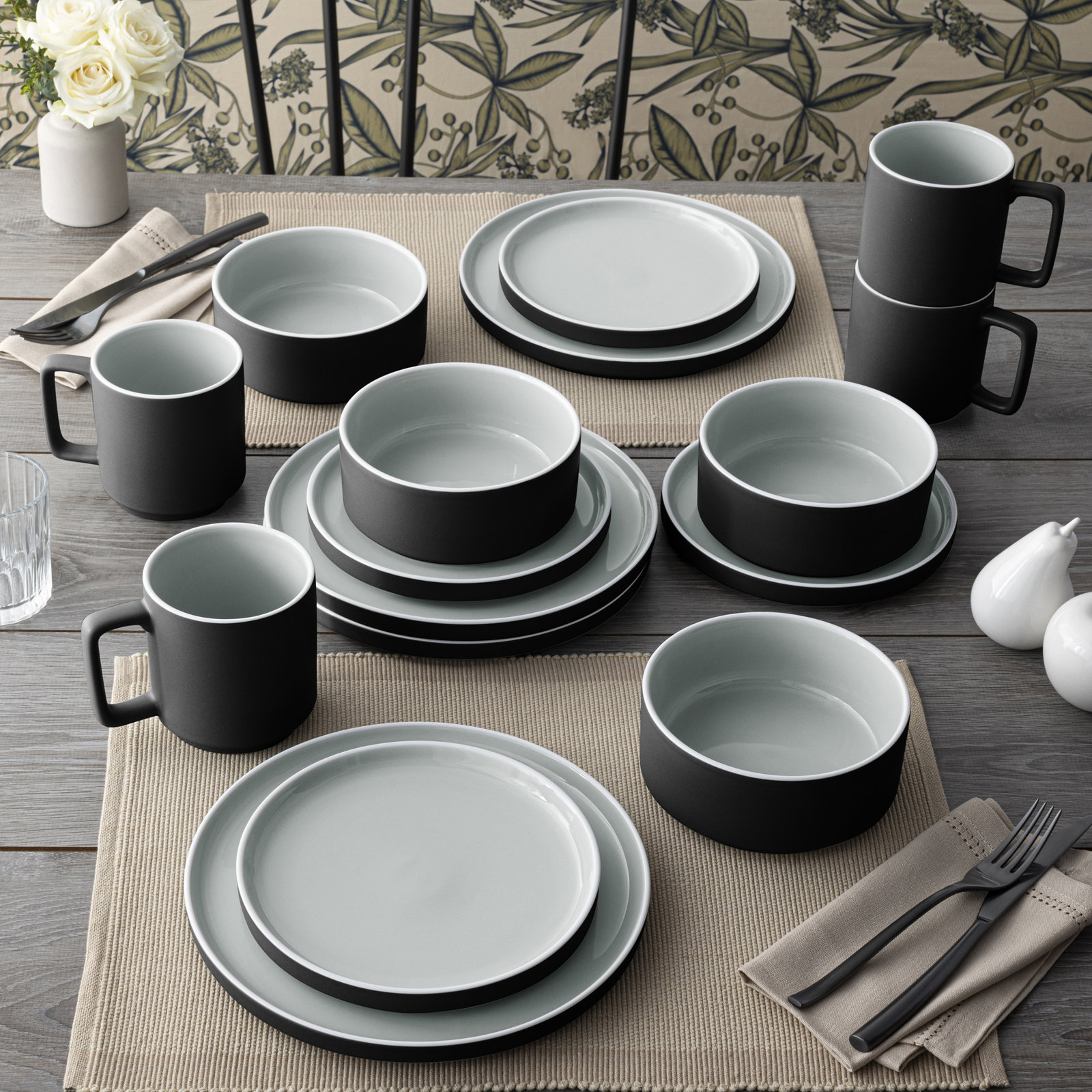 Noritake ColorTrio Stax 16-Piece Dinnerware Set, Service for 4, Graphite