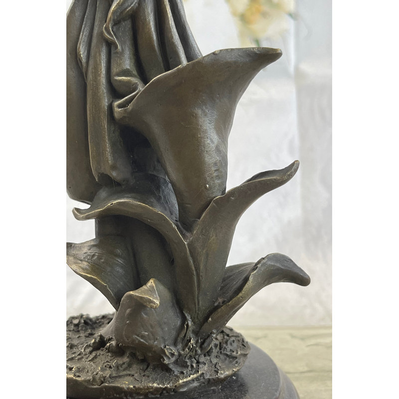 Figurine Caswell Gaia