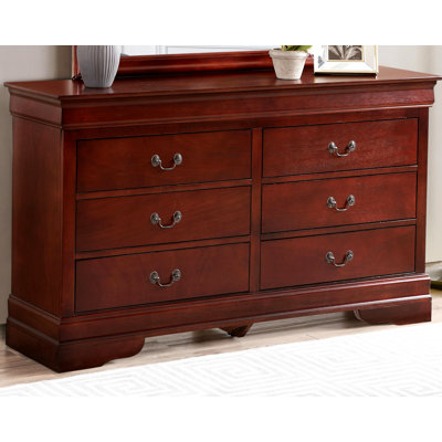Traditional Dresser