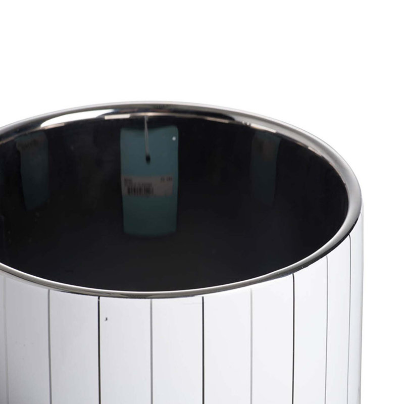 Pot de fleurs Boulat, H 8,7 po x l 6,3 po x P 6,3 po