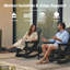 Chaise berçante d'extérieur surdimensionnée en plastique Adirondack-1084189527