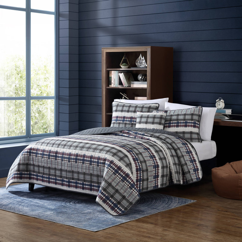 Nautica Marina Cove Cotton Reversible Quilt Bonus Set, Full/ Queen Quilt + 3 Additional Pieces, Gray