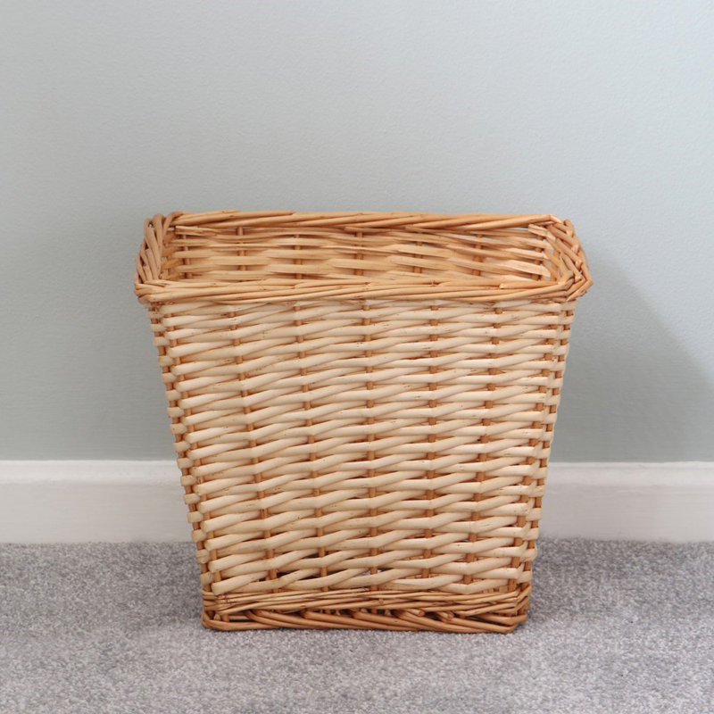 JVL Split Willow Decorative Basket