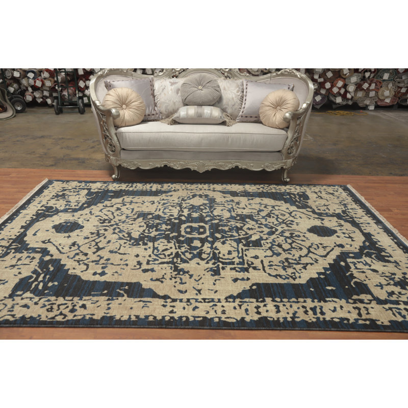 Tapis traditionnel délavé 6 x 9