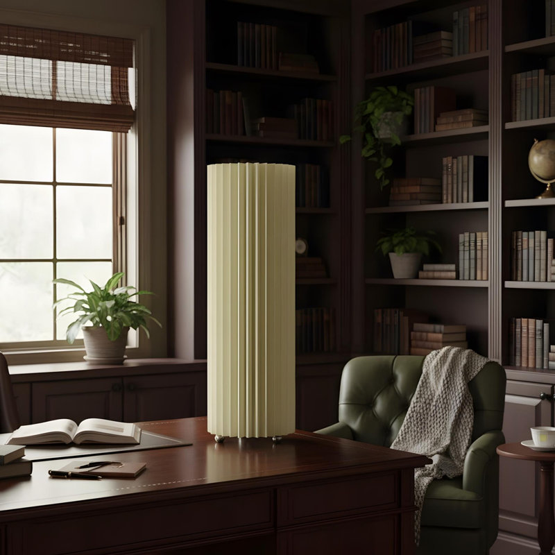 Lampe de table haute en métal 16,5 po pliée dans un abat-jour ivoire