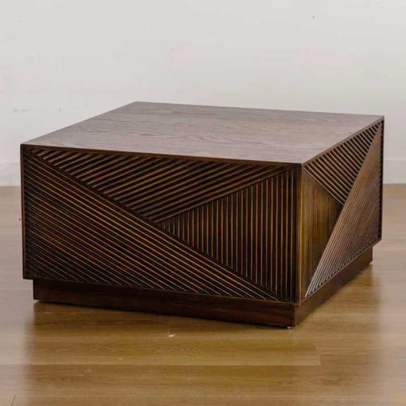 Table basse carrée