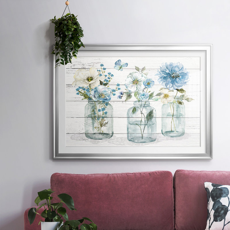 «Bottled Blues», impression sur papier, Argent, H 27 po x l 39 po x P 1,5 po