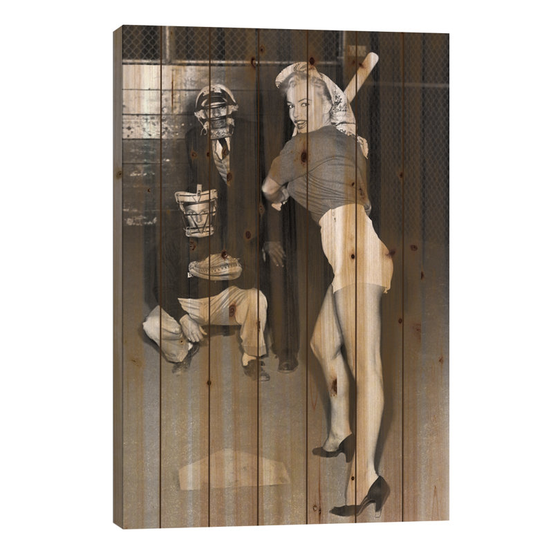 Marilyn Monroe à l'assiette en talons noirs, L 18 po x H 26 po
