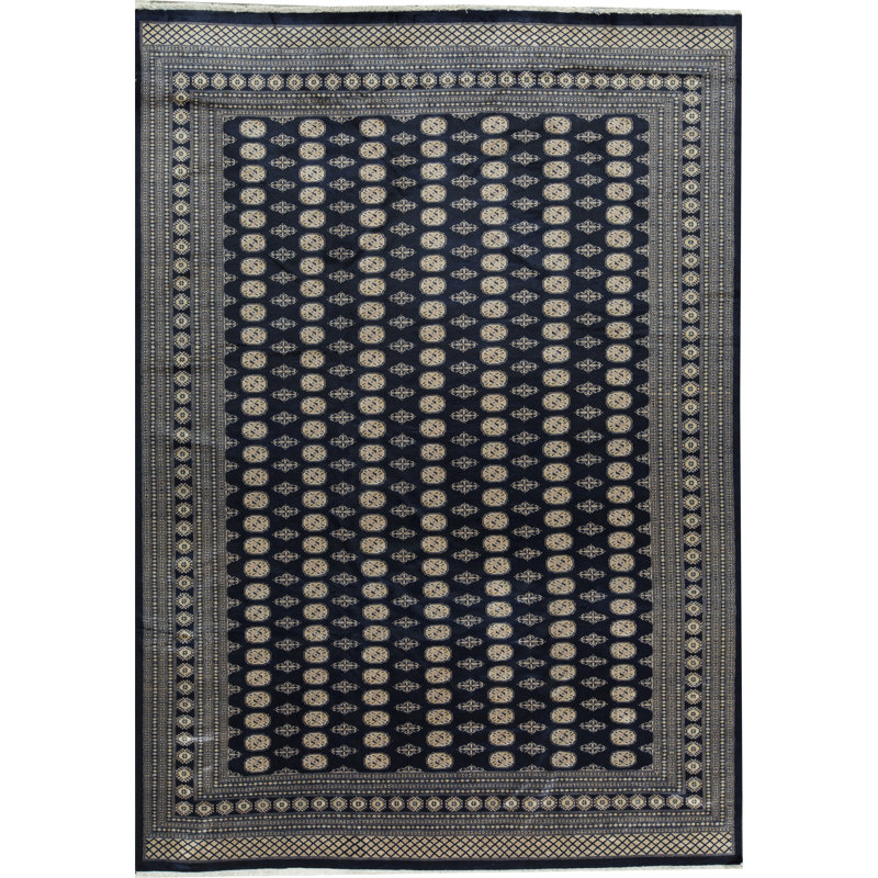 Hand Woven Wool Oriental Area Rug