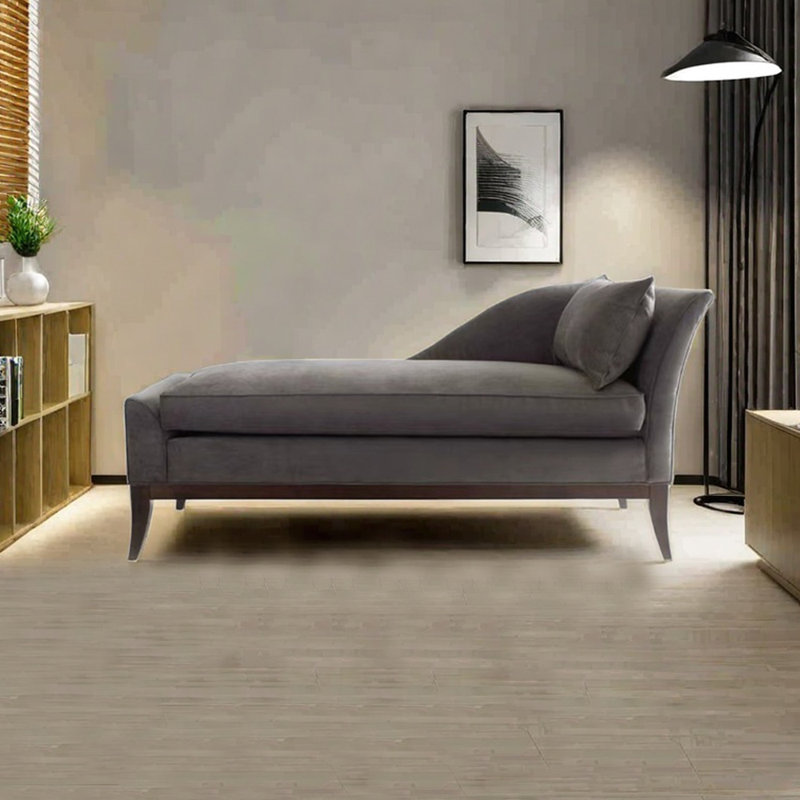Eadie, Gris, Orienté à droite, Brun
