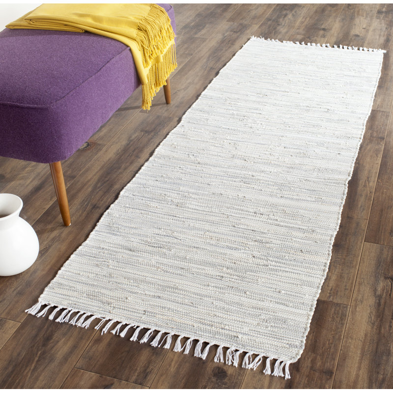 Utica Hand Woven Cotton Ikat Rug, Rectangle 2'3" x 5'