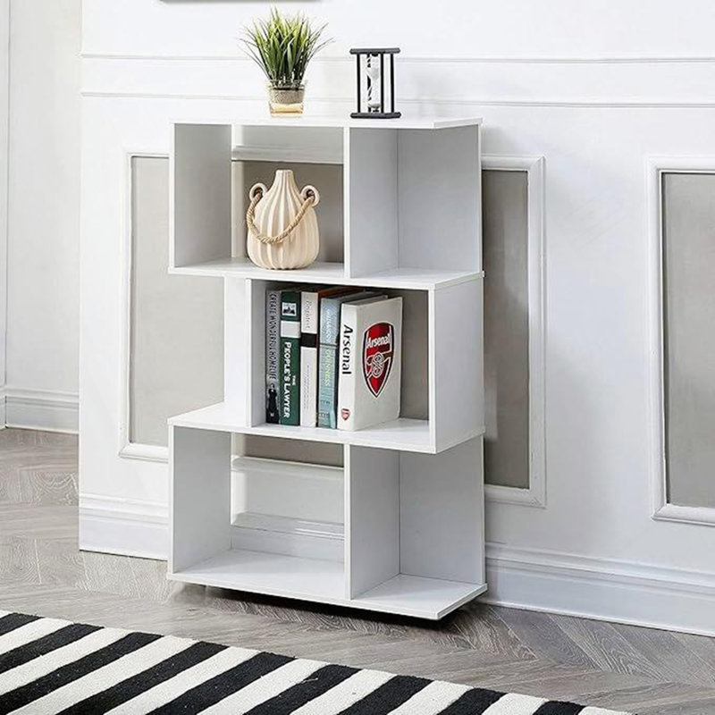 Bibliothèque blanche simple à trois couches