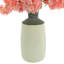 Arrangement de fleurs de cerisier dans un vase