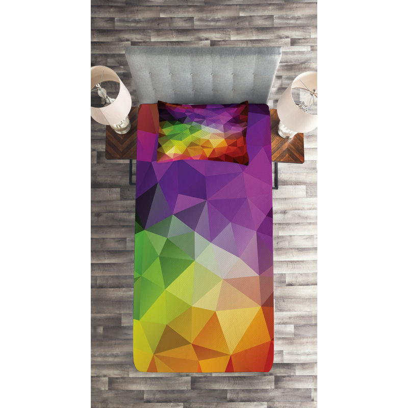Polyester Geometric Shapes Coverlet, Twin Bedspread + 1 Sham