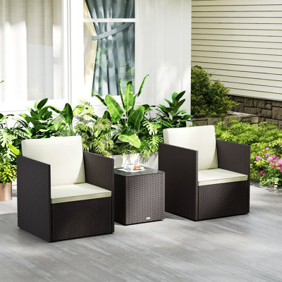 Ensemble de meubles de patio 3 pièces Outsunny, ensemble de bistro pliant en osier avec coussins et table basse en verre, facile à assembler pour la véranda, balcon, brun