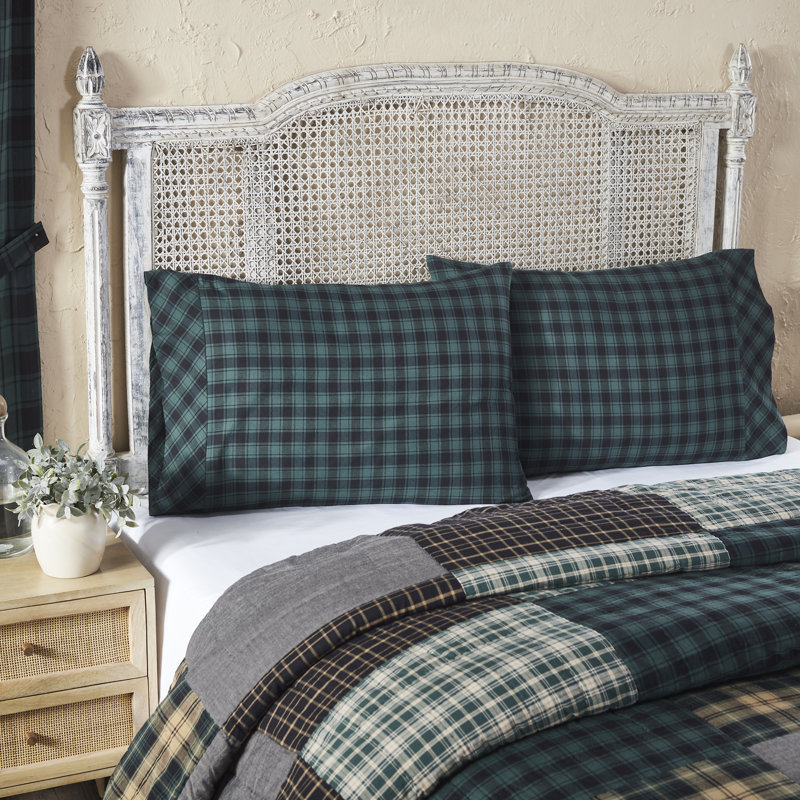 Pine Grove 100% Cotton Checkered - Set of 2, Standard