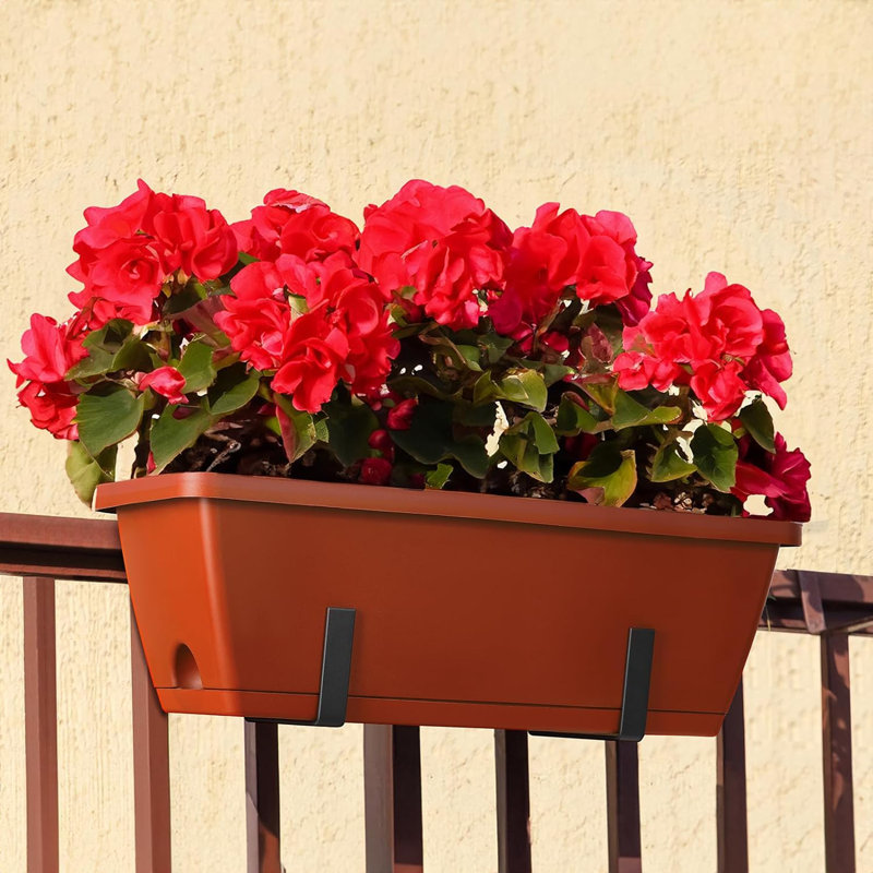 Railing Planter Balcony Hanging Planter Metal Bracket, Red, 2