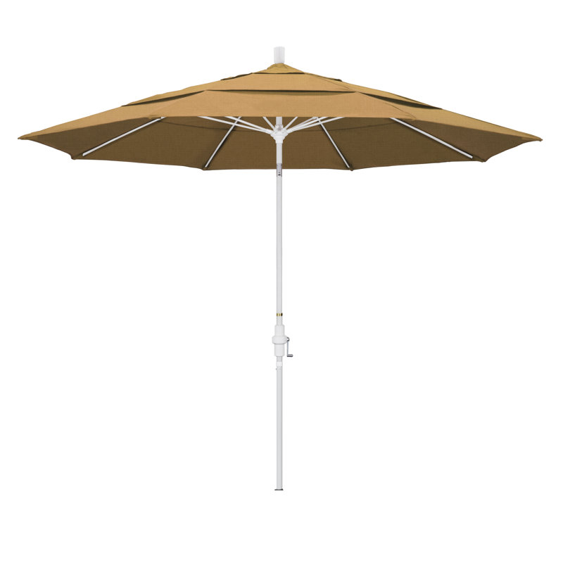 Parasol de marché 9 pi 2,5 po Mariyah, Performance paille