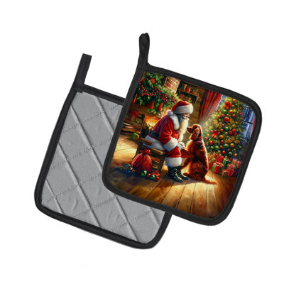 Caroline's Treasures Moments With Santa Polyester Potholder Set