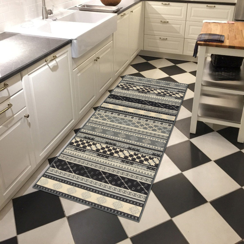 Tapis gris Saulsbury Southwestern Kilim, Tapis de couloir 2 pi 8 po x 8 pi