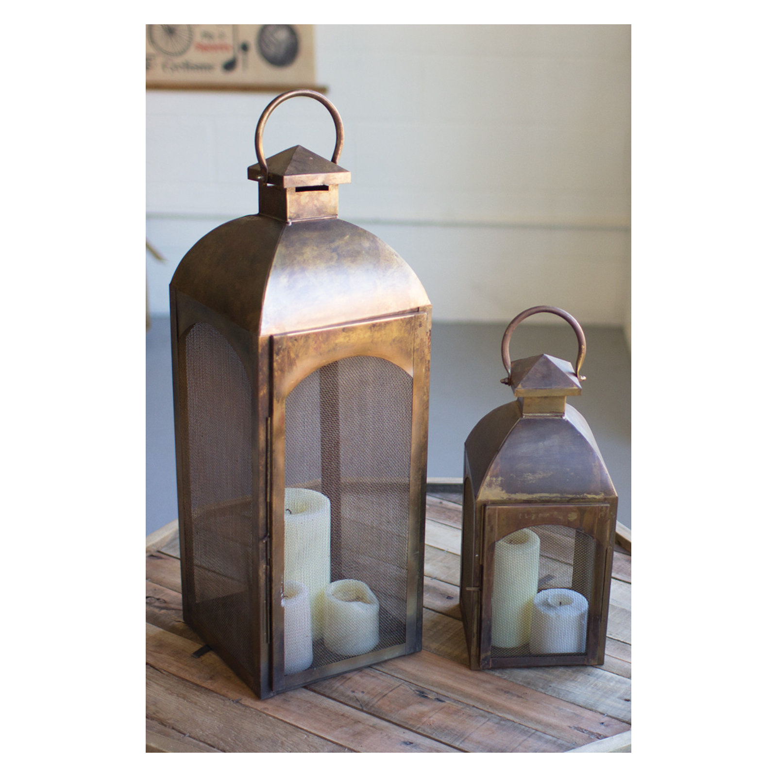 2 Piece Metal Lantern Set
