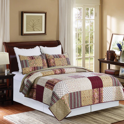 Arlo Cotton Reversible Quilt Set
