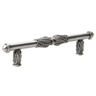 Acanthus pull with feather scroll