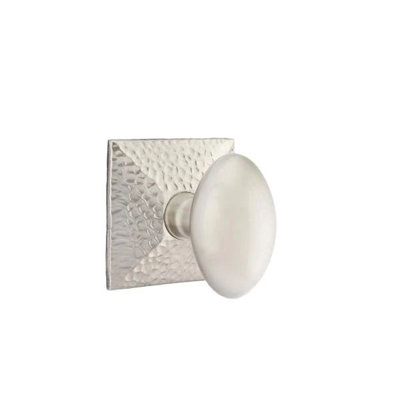Ensemble de mortaise intérieure Emtek Passage avec rosette martelée et bouton d'œuf (LH)