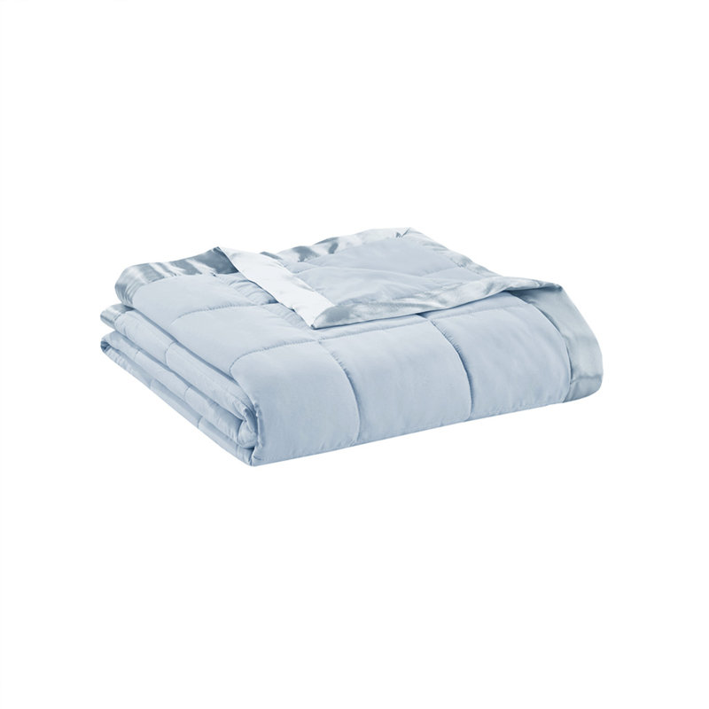 Couverture en polyester anti-humidité avec satin de luxe - parfaite pour toutes les saisons