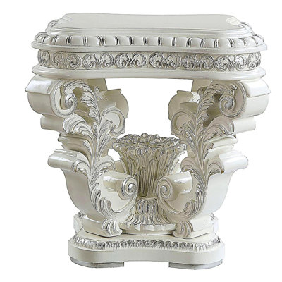 Table de bout carrée blanche antique