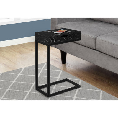 Table d'appoint avec rangement, stratifié noir et métal, qui améliore l'apparence de la chambre à coucher