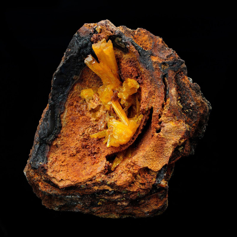 Legrandite on Limonite Matrix