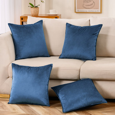Coussin décoratif en velours 