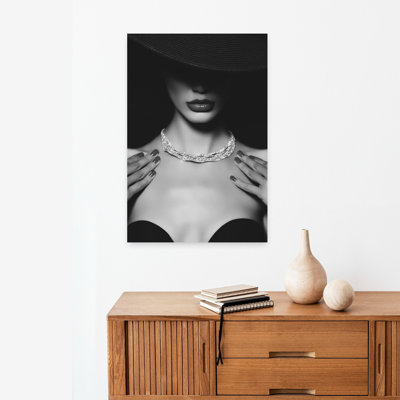 Fille, meilleur ami, art contemporain