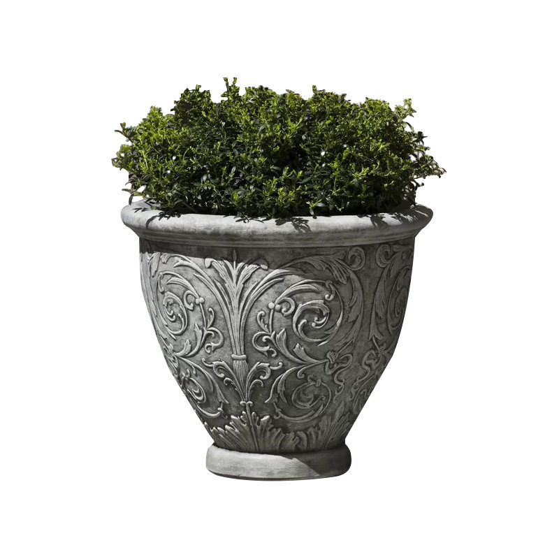 Arabesque Planter, English Moss, Large
