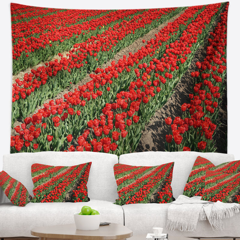 Tapisserie de lignes de tulipes rouges, H 50 po x l 60 po