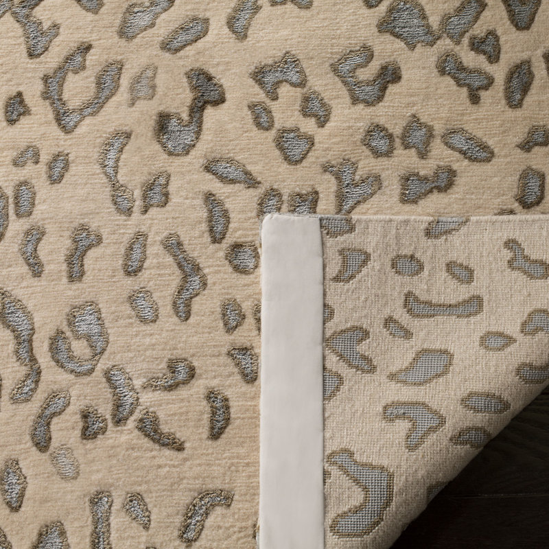 Nepalese Hand-Knotted Cream/Sky Blue Area Rug, Rectangle 6' x 9'
