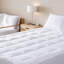 Surmatelas matelassé en coton avec poche profonde Tonsey-257877115