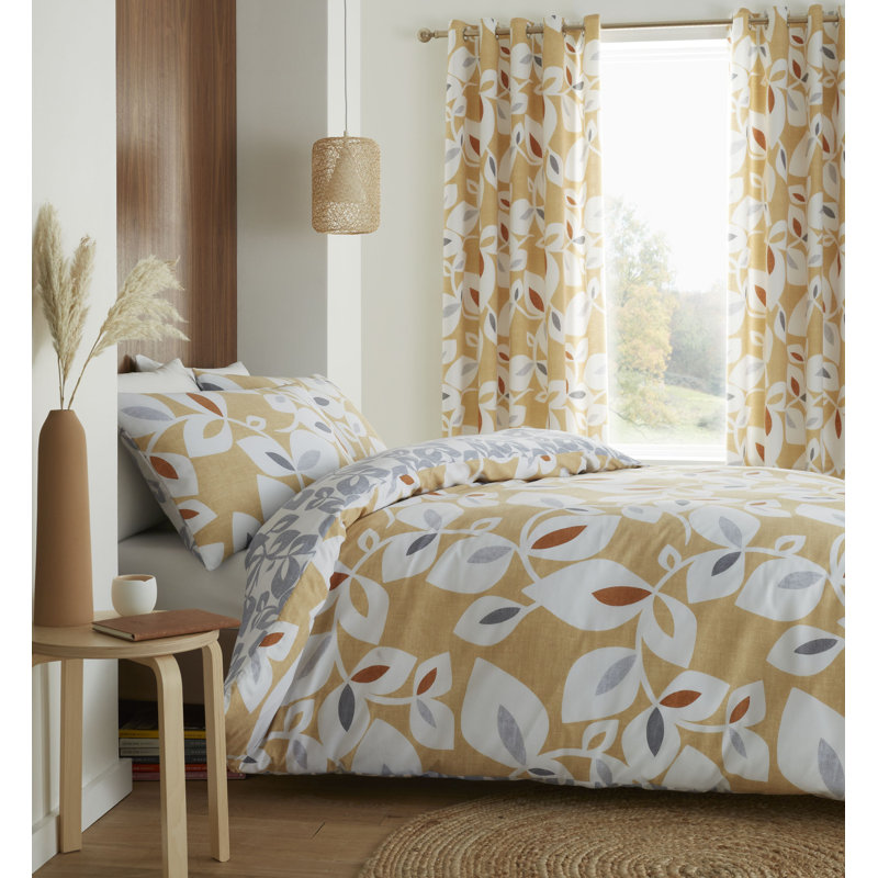 Inga Leaf Reverisble Duvet Cover Set with Pillowcases, 200 x 200cm Duvet Cover + 2 Buttons Pillowcases, Green/White/Yellow