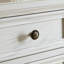 Commode à neuf tiroirs