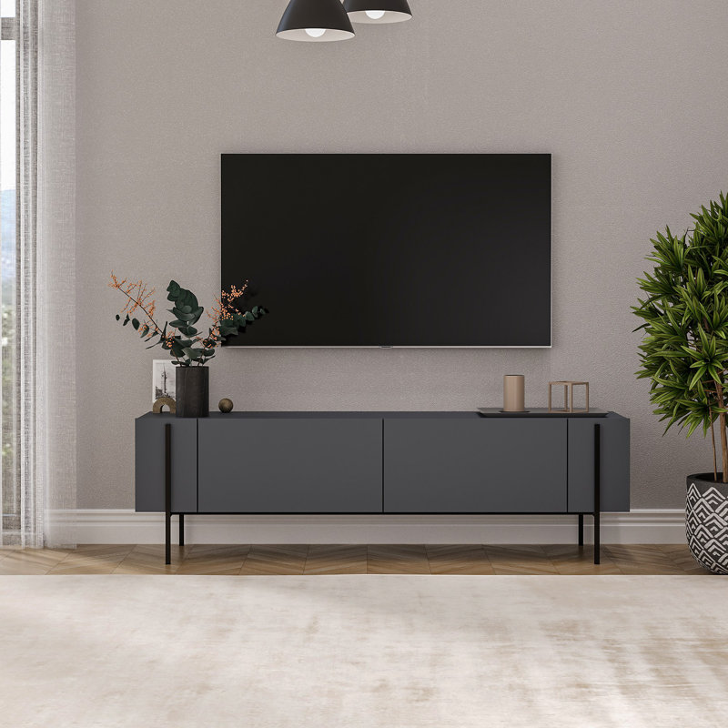 Meuble télé moderne de 63,0 po x 18,0 po x 12,4 po | 100% panneau de particules enduit de mélamine, épaisseur: 0,7 pouce | Conception élégante avec une hauteur des pieds de 16,0 pouces | Parfait pour les salons contemporains et les espaces de divertissement