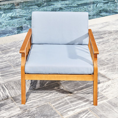 Chaise en bois d'eucalyptus miel Honey