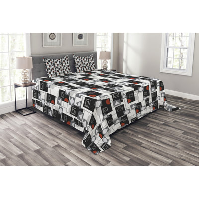 Rounds Rectangles and Triangles Modernistic Bedspread Set
