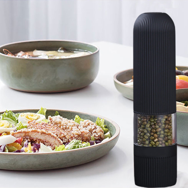 Ensemble de moulin à poivre bouteille d'eau avec USB rechargeable, automatique à une main, grosseur réglable, outil de cuisine multifonctionnel