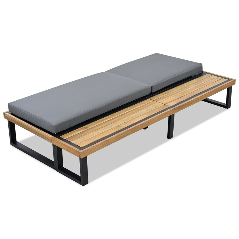 Chaise longue d'extérieur avec dossier et coussin réglables GO, chaise longue avec table d'appoint en bois, structure robuste pour les espaces extérieurs