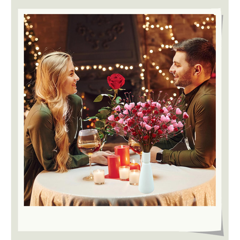 Saint-Valentin avec baies en forme de cœur 12PCS 17,7 po, décor durable sans pourriture, cadeau romantique pour elle, fête des fêtes, décoration intérieure